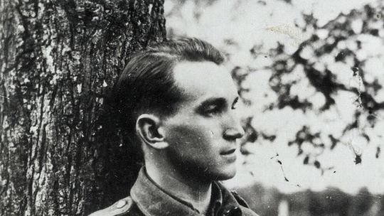 28 lutego 2009 r. z inicjatywy prezesa Janusza Kurtyki i Jerzego Szmida na I Walnym Zgromadzeniu Stowarzyszenia NZS 1980 została podjęta uchwała popierająca inicjatywę Światowego Związku Żołnierzy Armii Krajowej, aby 1 marca ustanowić dniem Żołnierzy Wyklętych.