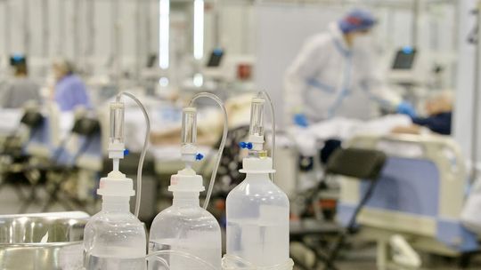 10.03.2022. Zmarły 184 osoby zakażone koronawirusem