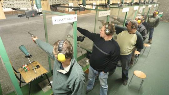 10 lat strzelania w dziesiątkę