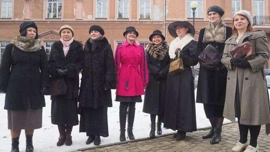 100-lecie praw wyborczych Polek. Spacer śladami zasłużonych lublinianek [zdjęcia]
