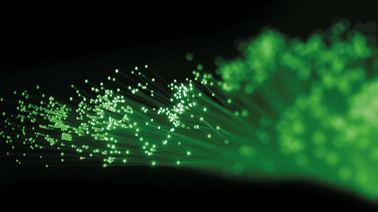 100 mln złotych na innowacyjne technologie w dziedzinie fotoniki