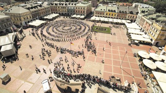 100. rocznica odzyskania przez Polskę niepodległości: Wystawy, rajdy, festiwale i Bajm