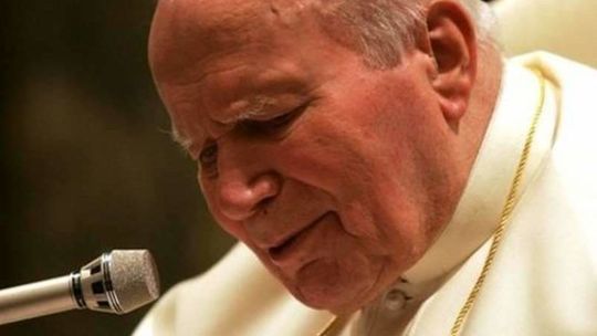 100. rocznica urodzin papieża Jana Pawła II. Pomóż stworzyć Bukiet Miłosierdzia