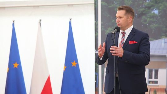 11 punktów przeciwko Czarnkowi. Chcą dymisji ministra