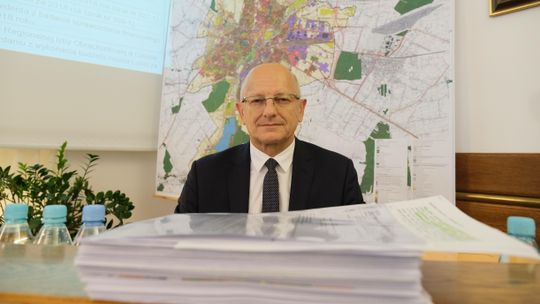 1200 pracowników Urzędu Miasta podpisało list do prezydenta Krzysztofa Żuka