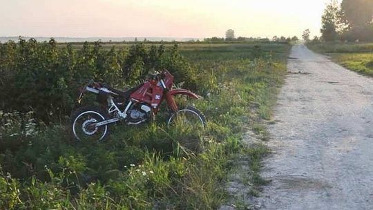 14-latek zabrał ojcu motocykl, skończył w szpitalu