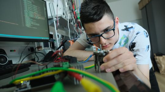 14-letni geniusz z Lublina chce założyć firmę. Być może jedyna taka decyzja sądu w Polsce