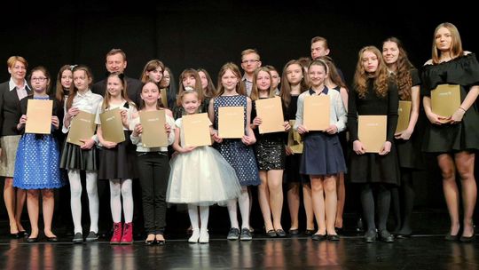 145 tysięcy złotych dla artystycznych stypendystów