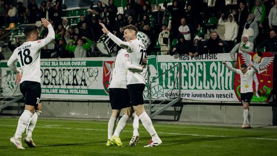 15-latek strzela, a Podlasie gromi. Tylko remis Chełmianki z outsiderem