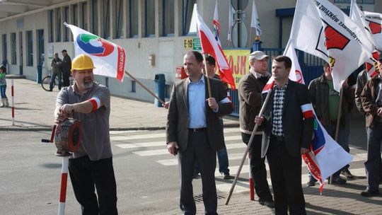150 osób rozpoczęło strajk okupacyjny w Zakładach Azotowych