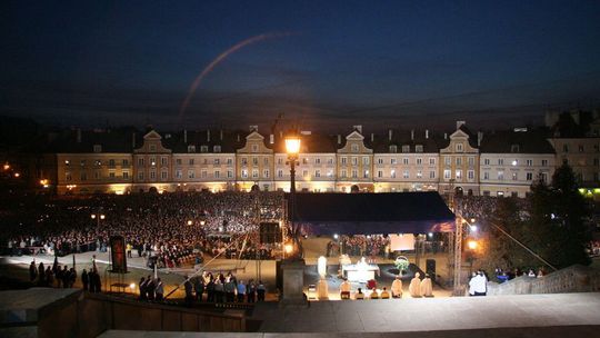 16 lat temu zmarł Jan Paweł II. Tak w Lublinie żegnaliśmy papieża [zdjęcia]