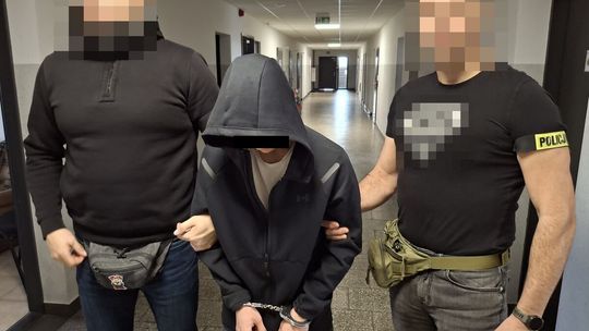 18-latkowie oszukiwali metodą „na lekarza”. Straty seniorów przekroczyły 70 tysięcy złotych