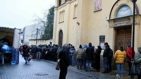 18 tysięcy gorących posiłków dla ubogich rocznie – potrzebne są na to pieniądze 