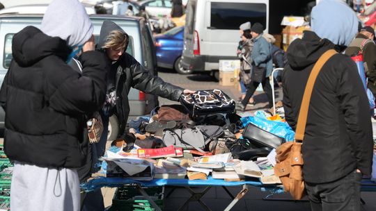 Na giełdzie staroci w Lublinie można było znaleźć prawdziwe perełki – w tym kolekcjonerskie modele Hot Wheels warte nawet 1800 zł.