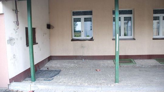 19-letni wandal kontra szkoła. Straty 4 tys. złotych