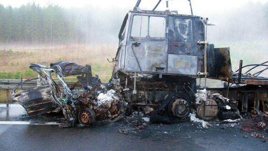 20-latek spalił się w hondzie