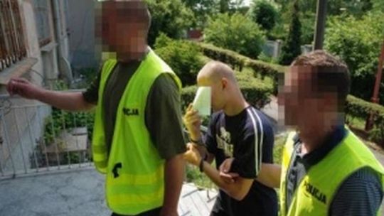 20-latek z Lublina włamał się do 15 samochodów