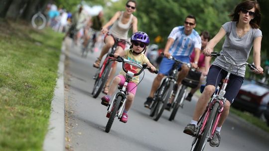 20 Święto Roweru w Lubartowie. Przyjechały tysiące rowerzystów (wideo)