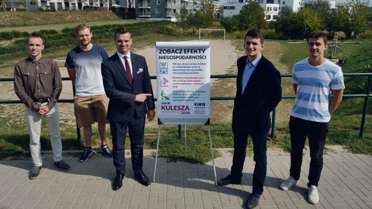 "200 tys. zł wyrzucono w błoto". Kulesza zarzuca Żukowi niegospodarność