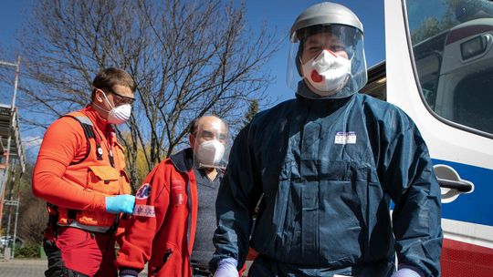 205 nowych przypadków zakażenia koronawirusem w Polsce. Zmarło 4 chorych