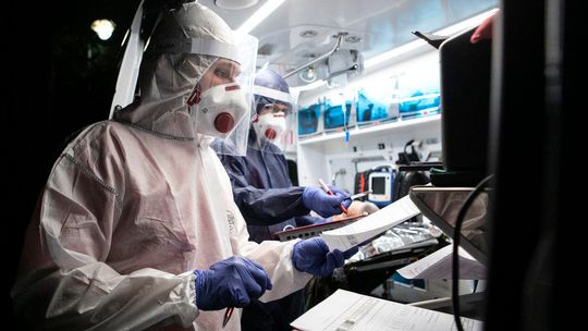 21 713 nowych przypadków zakażenia koronawirusem w Polsce. Zmarło 173 chorych