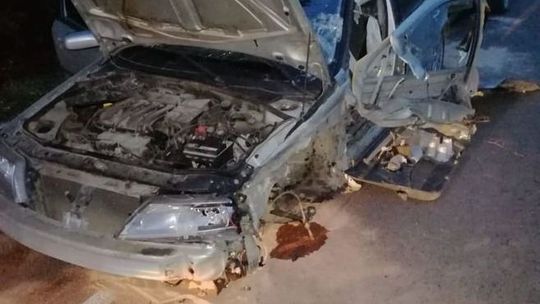 21-latek ma trzykrotny zakaz kierowania! Wsiadł po pijanemu za kółko i spowodował kraksę