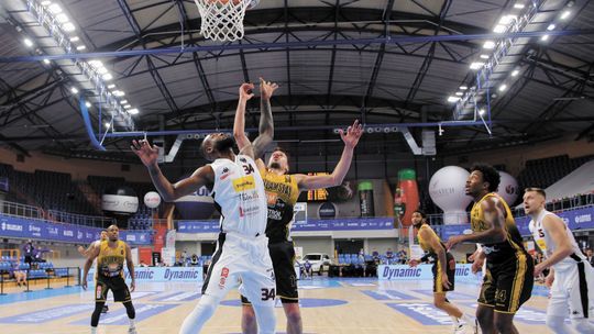 2127 rzutów, 870 celnych. Kto zachwycił, a kto zawiódł w Pszczółce Start Lublin?