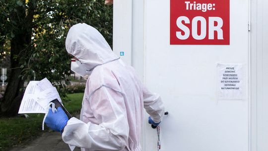 22 683 nowych przypadków zakażenia koronawirusem w Polsce. Zmarło 275 chorych