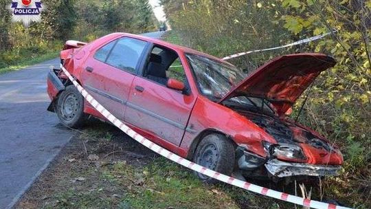 23-latka zjechała do rowu. Jedna osoba w szpitalu 
