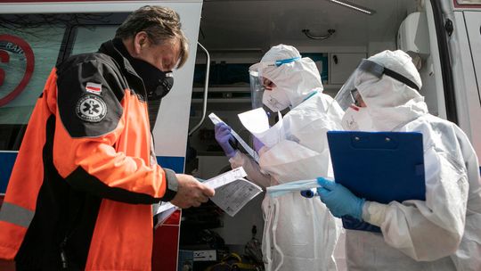 231 nowych przypadków zakażenia koronawirusem w Polsce. Zmarło 5 chorych