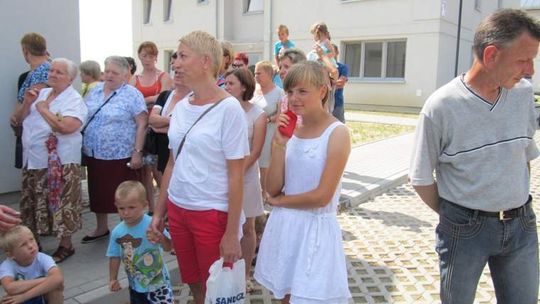 28 rodzin z Janowa Podlaskiego dostało klucze do nowych mieszkań socjalnych