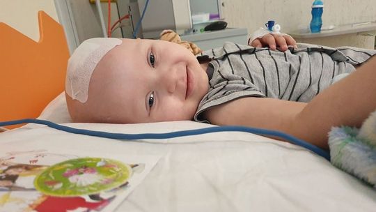 3-letnia Marysia ze Świdnika na dobrej drodze do zdrowia. Ale walka wciąż trwa