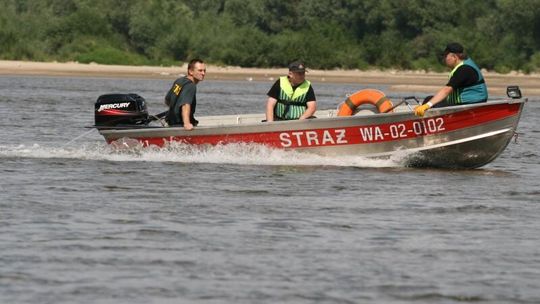 30-latek utonął w Wiśle. Ratownicy szukają też kajakarza