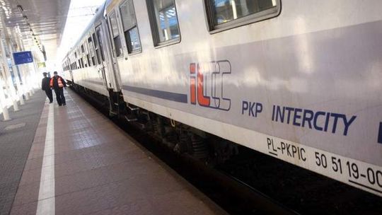 30 proc. zniżki dla seniorów w PKP Intercity