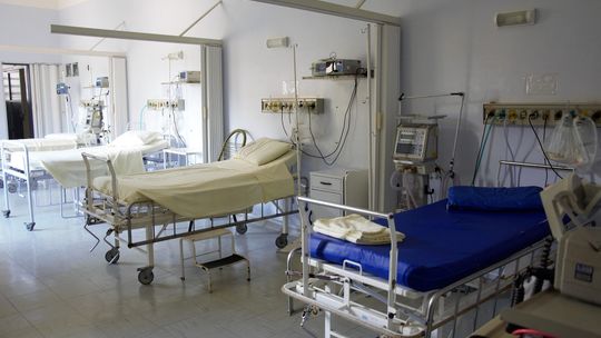 30 tys. zł kary dla lubelskiego szpitala. Pacjent z bólem w klatce piersiowej nie został wpuszczony
