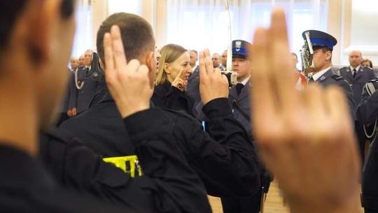 35 nowych policjantów w lubelskiej policji