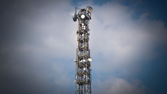 Maszt telefonii komórkowej