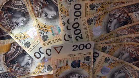 37 przedsiębiorców z Lubelskiego dostanie rekompensaty. Pierwszy przelew na 575 tys. zł