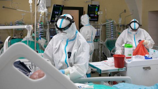 4 786 nowych przypadków zakażenia koronawirusem w Polsce. Zmarło 24 chorych