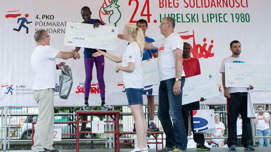 4. PKO Półmaraton Solidarności. 551 osób dobiegło do mety (zdjęcia)