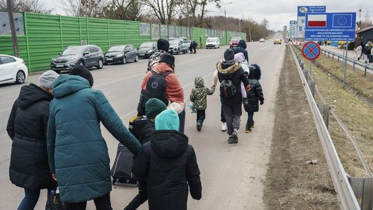 40+ dla pomagających obywatelom Ukrainy. Dlaczego trzeba tak długo czekać na pieniądze?