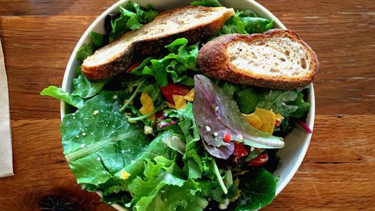 40 proc. Polaków deklaruje ograniczenie spożycia mięsa