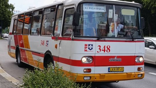 50 lat komunikacji miejskiej w Kraśniku. Zabytkowe autobusy, przejazdy dla mieszkańców i rodzinny piknik