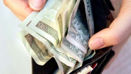 500 plus wypłacą przed świętami? Sprawdziliśmy w urzędach