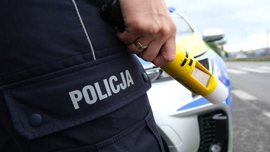 54-letni kierowca Skody zatrzymany przez biłgorajskich policjantów. Mężczyzna prowadził pojazd mając blisko 3 promile alkoholu w organizmie.