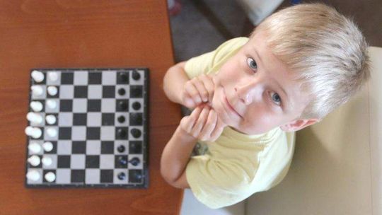 6-letni szachista: Dziadek to najtrudniejszy przeciwnik 