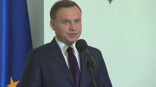 60 lat dla kobiet, 65 dla mężczyzn. Prezydent przedstawił projekt reformy emerytalnej