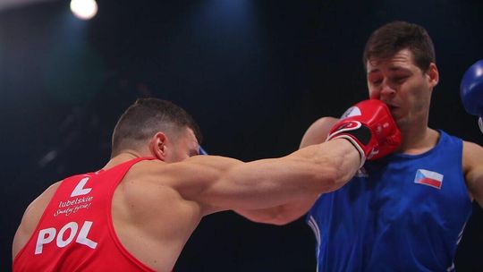 600 tys. zł na gale bokserskie, 500 tys. zł na koncert w Wielki Piątek. Opozycja pyta o pieniądze na promocję