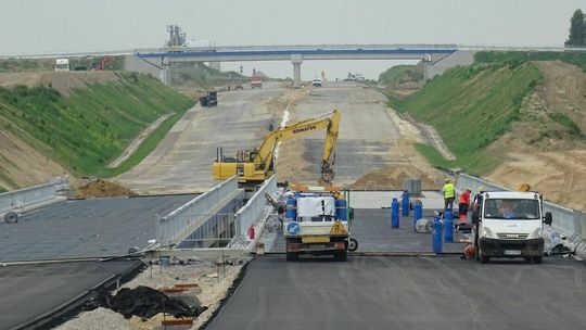 7 obwodnic i 11 części ekspresówek. Papierowe plany lubelskich drogowców na 2022 rok
