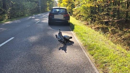 70-latek na skuterze zderzył się z BMW. Zginął na miejscu